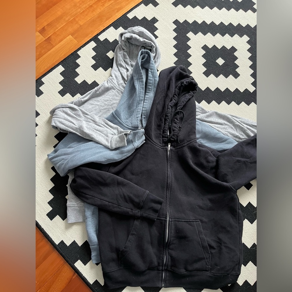 Zip hoodie bundle